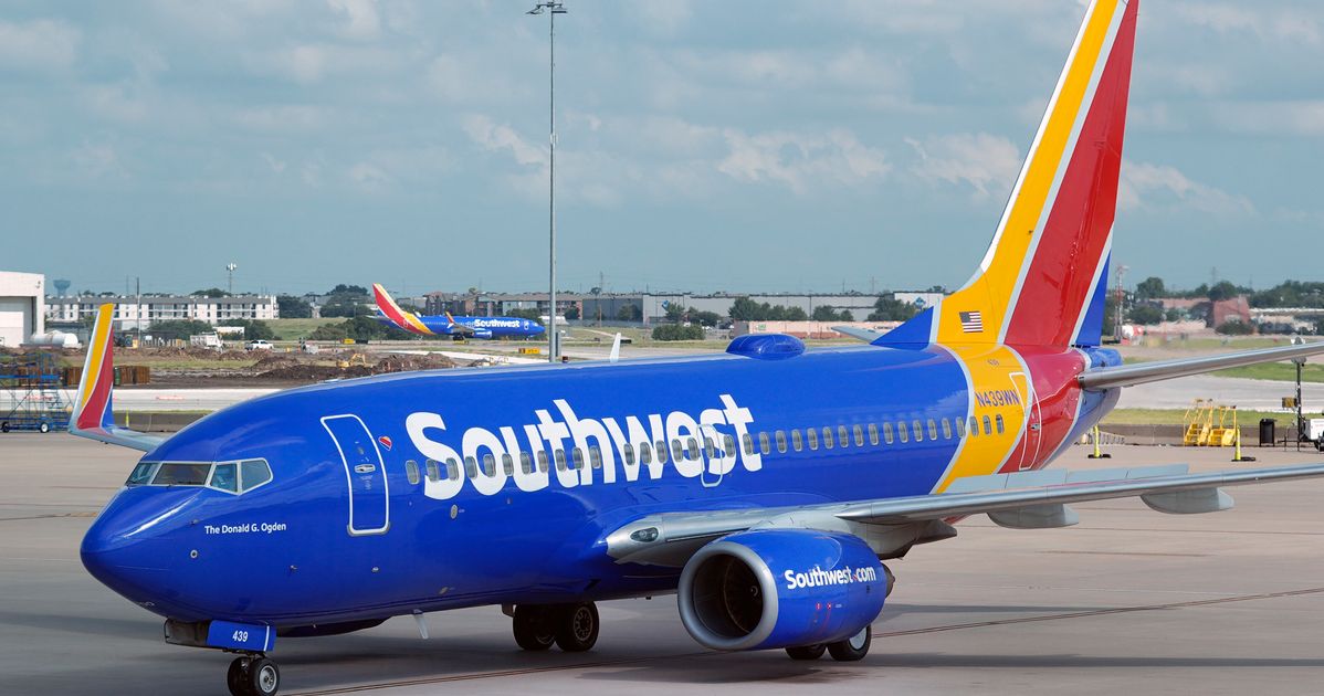 Southwest Airlines Flight Canceled After Bullet Hits Plane In Dallas