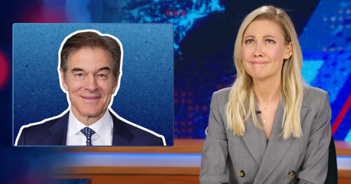 'Daily Show' Hilariously Pulls Back The Curtains On Trump's 'Serious' Dr. Oz Pick