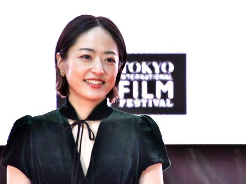 久しぶりの真央ちゃん」井上真央さんの“近影”に反響。『花より男子』から19年も変わらぬほほ笑みが話題 | ハフポスト アートとカルチャー