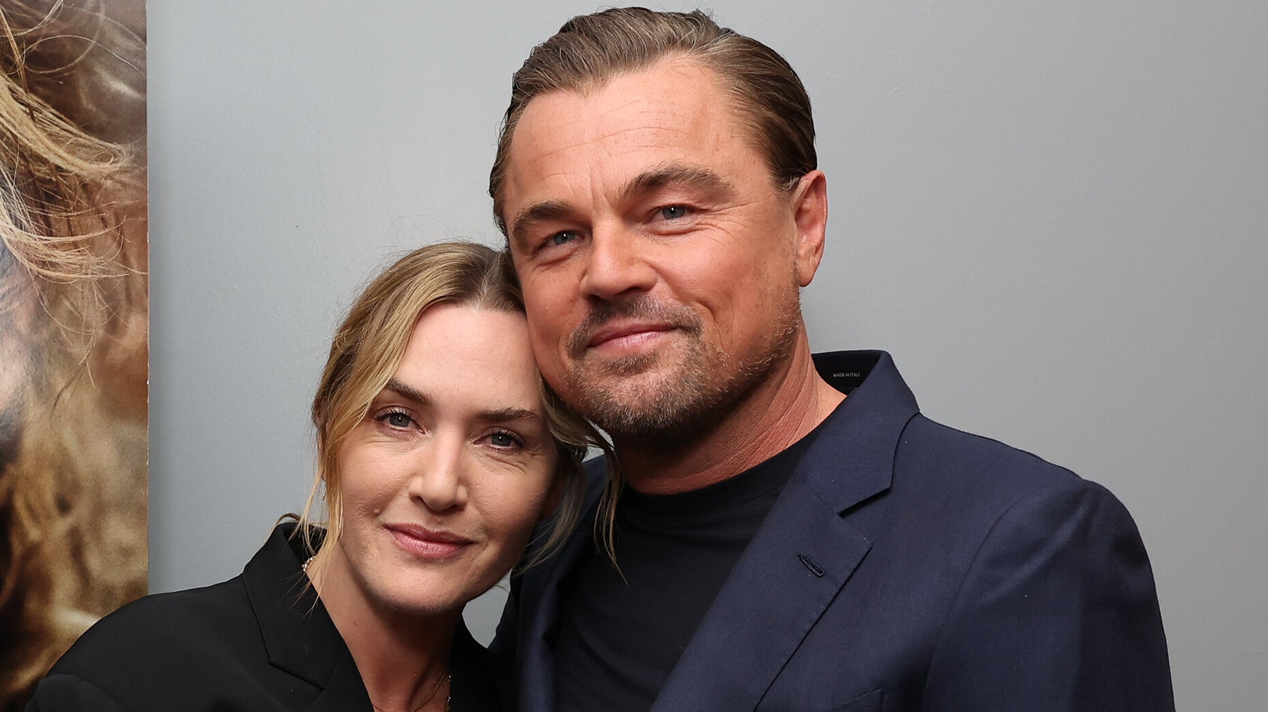 Leonardo DiCaprio Kisses Kate Winslet On The Lips During Surprise Reunion | HuffPost Entertainment