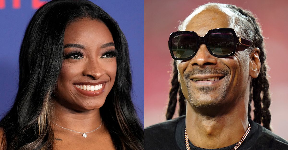 Simone Biles Joins Snoop Dogg As Guest Mentor On 'The Voice'