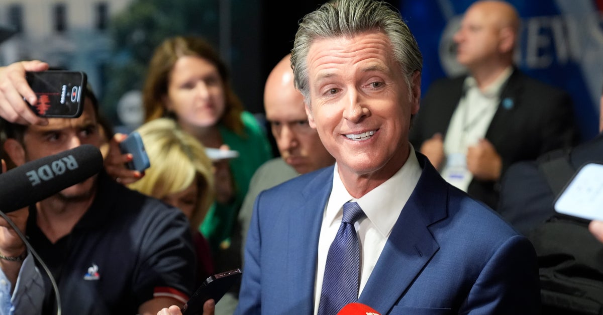 NextImg:Newsom Reaches Out To California Counties That Flipped To Trump