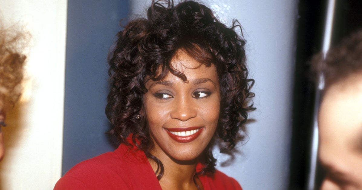 NextImg:Gospel Singer BeBe Winans Shares How Whitney Houston Helped Him During A Major Life Moment