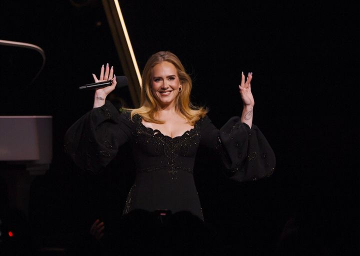 Η Adele στην τελευταία εμφάνιση της στο Caesars Palace του Λας Βέγκας, 23 Νοεμβρίου 2024. (Photo by Denise Truscello/Getty Images for AD)