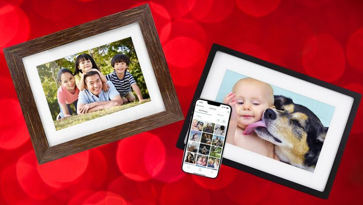 Digital picture frames make great holiday gifts.