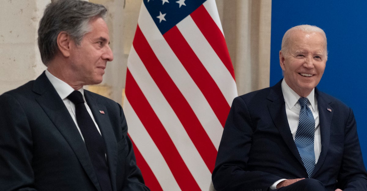 NextImg:Email Leaked To HuffPost Shows State Department Anxiety About Leaks To HuffPost
