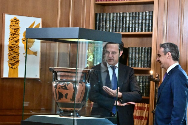 Συνάντηση του Πρωθυπουργού Κυριάκου Μητσοτάκη με τον Γενικό Γραμματέα του ΝΑΤΟ Mark Rutte, στο Μέγαρο Μαξίμου, Τρίτη 26 Νοεμβρίου 2024. (ΤΑΤΙΑΝΑ ΜΠΟΛΑΡΗ/EUROKINISSI)