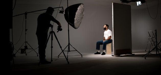 Ο χώρος του Yooka προσαρμόζεται απόλυτα στις ανάγκες κάθε παραγωγής, συνδυάζοντας επαγγελματικές υποδομές με το χαλαρό vibe που κάνει τη δουλειά πιο δημιουργική από ποτέ. 