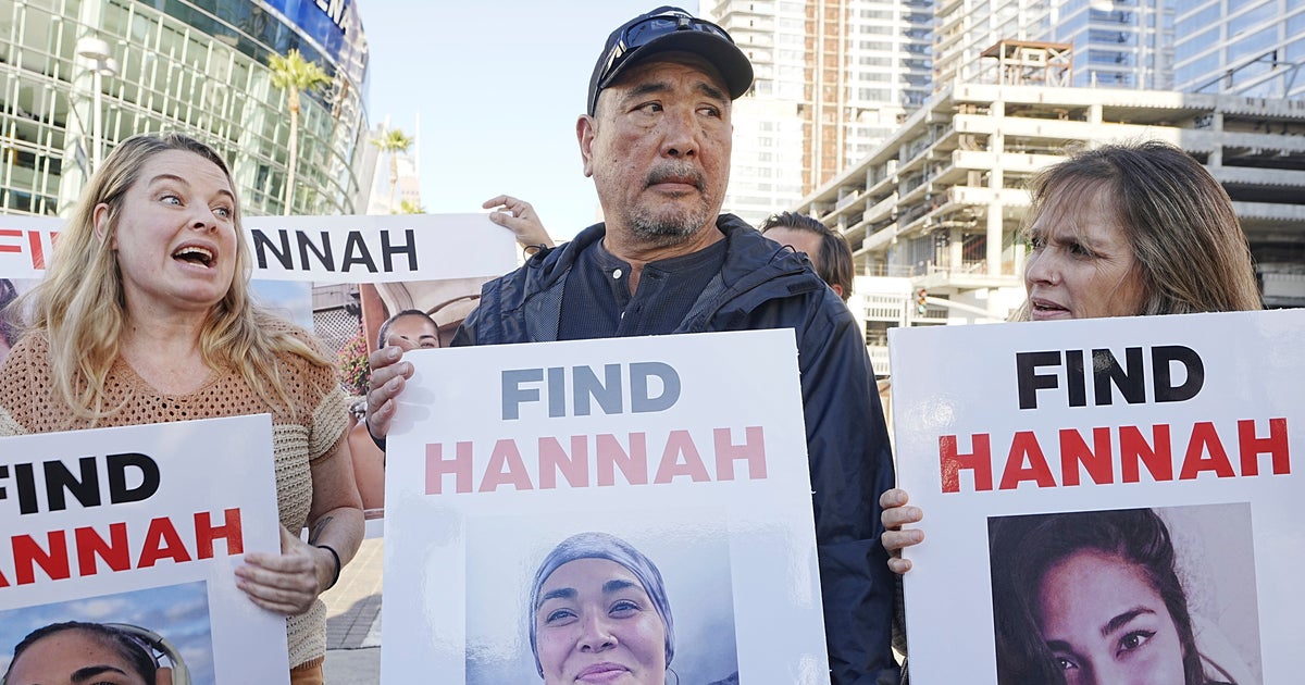 NextImg:Father Of Missing Hawaii Woman Dies By Suicide, Family Blames Conspiracies