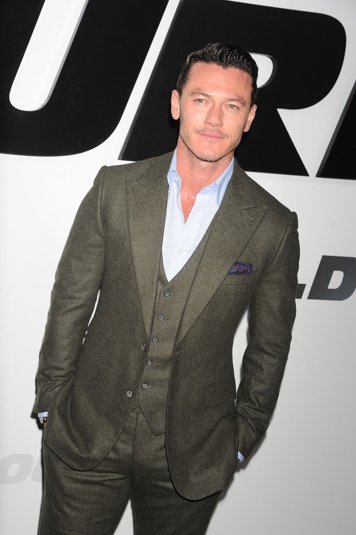 Luke Evans recently said on the “How to Fail with Elizabeth Day” podcast that he's learned to be "kinder to myself" in regard to anxiety about his body image.