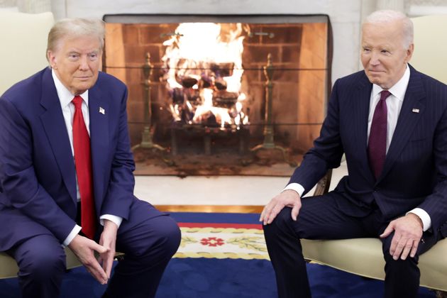 US President Joe Biden meets with YS President-elect Donald Trump in the Oval Office of the White House on November 13, 2024 in Washington, D