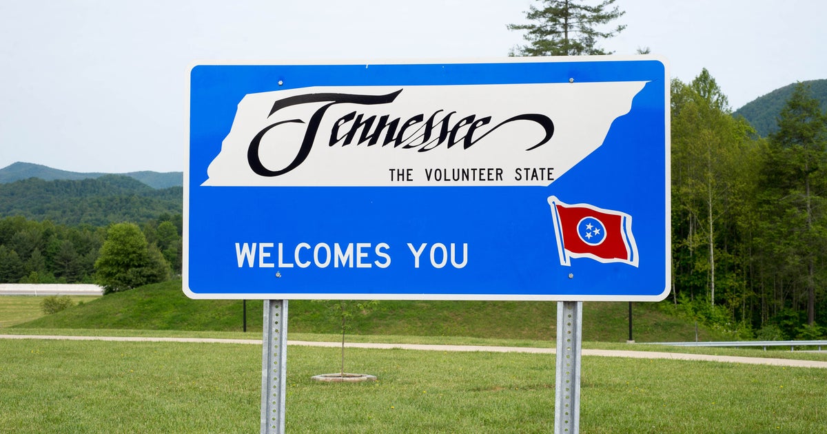 NextImg:2 Tennessee Tax Preparers Charged With Filing $65 Million In False Claims Under Pandemic Programs