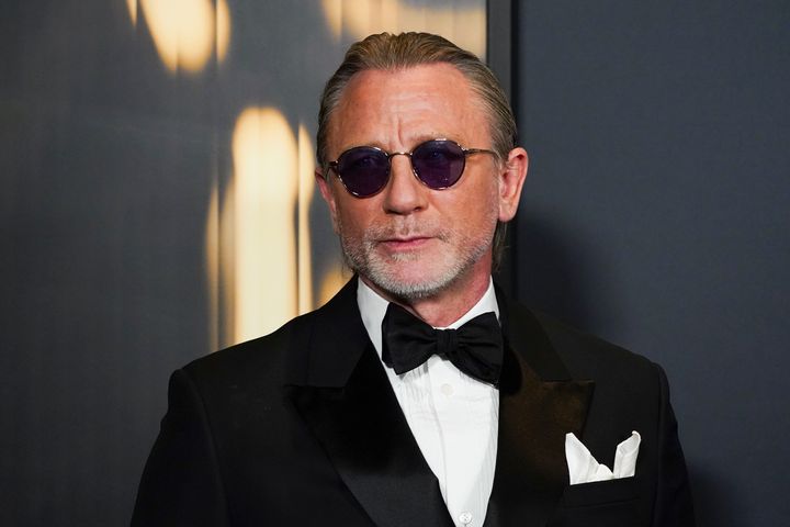 Daniel Craig