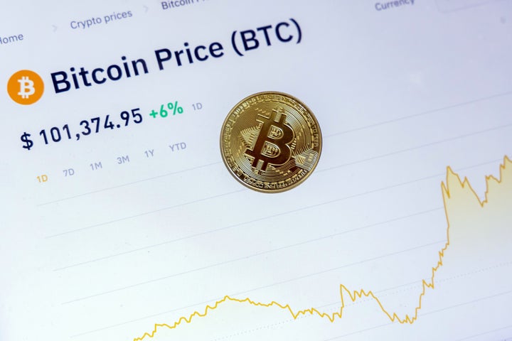 Environmental impacts of bitcoin mining boil largely down to the energy source used.
