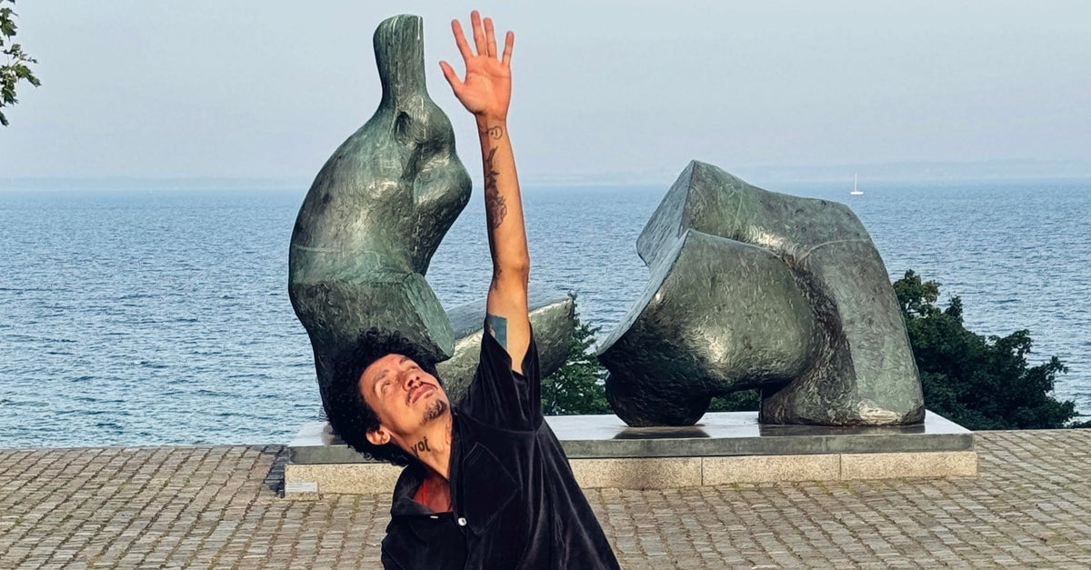 NextImg:Disabled Yoga Teachers Have Something Truly Crucial To Offer