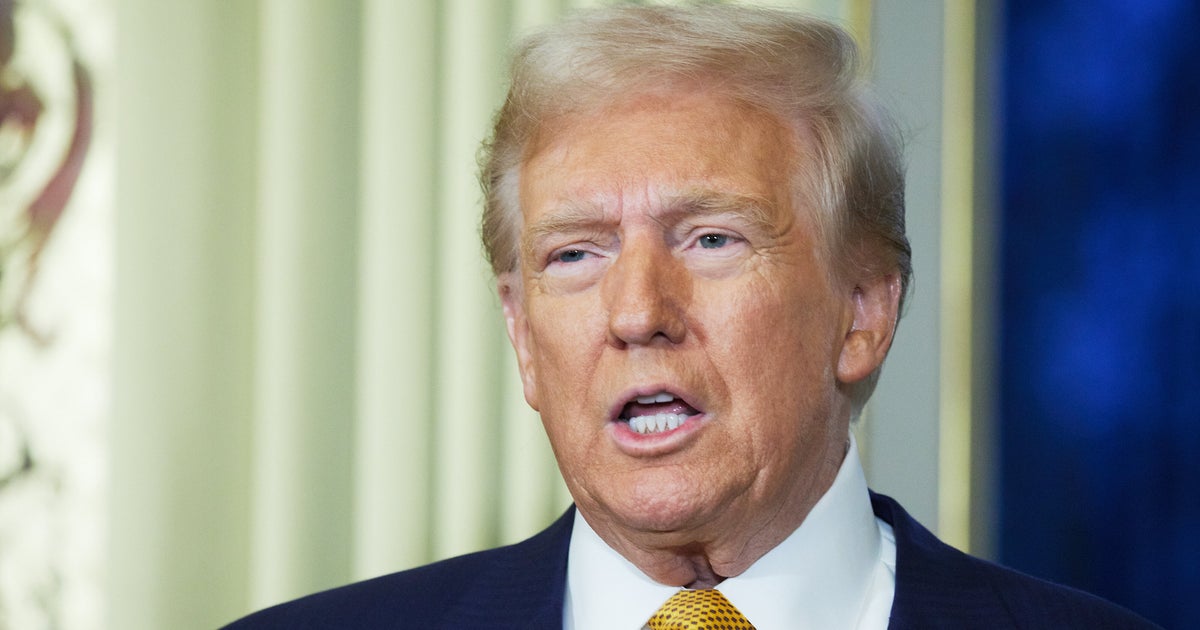 NextImg:Donald Trump Says U.S. Shouldn't Intervene In Syria As Opposition Forces Gain Ground