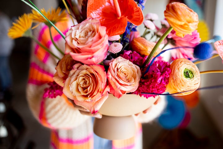 Note the vase — it's an important distinction from flowers still in their wrapping.