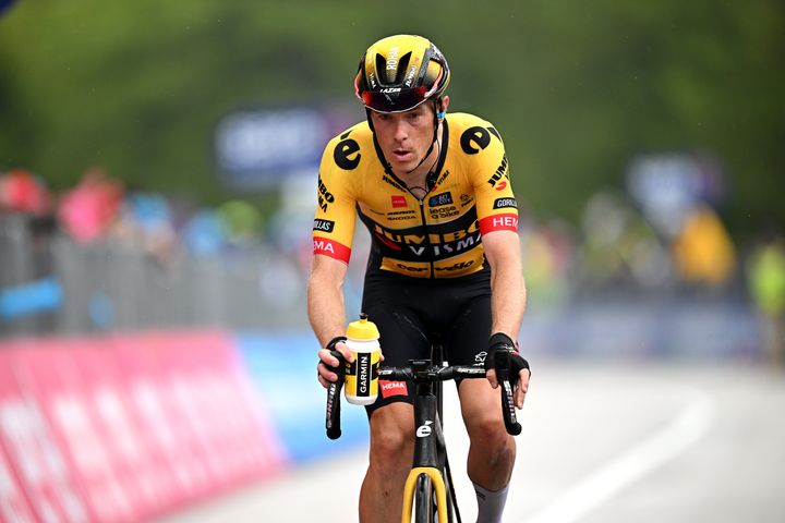 Australian cyclist Rohan Dennis has pleaded guilty to an aggravated charge of "creating likelihood of harm" in connection with the death of his wife, fellow Olympian Melissa Hoskins, last year. 