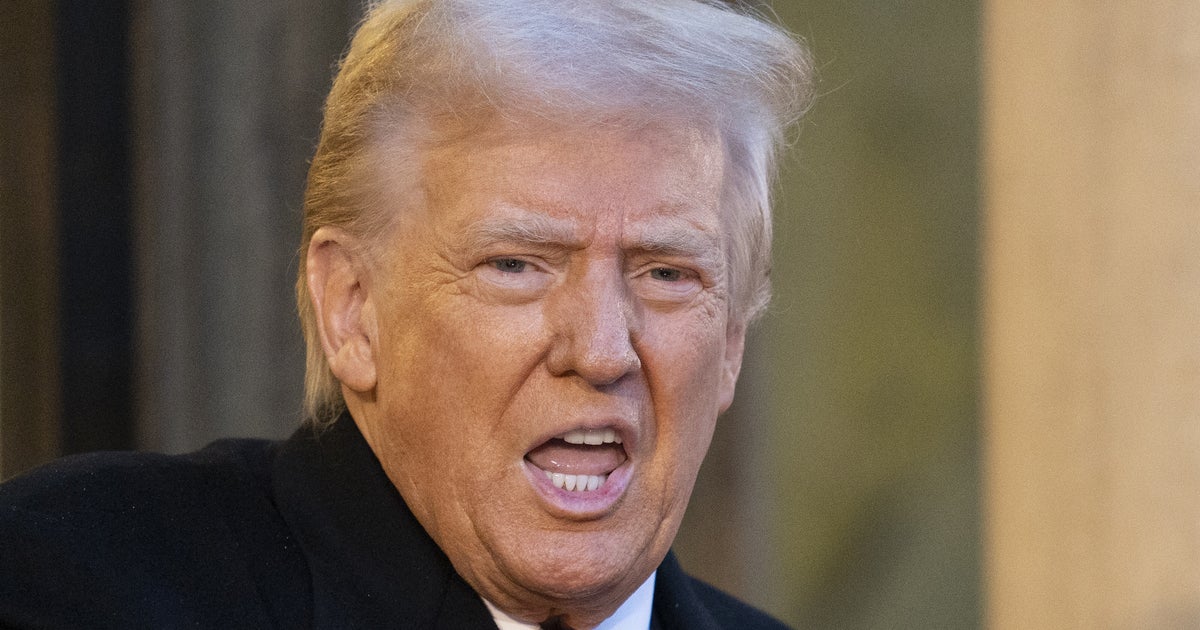 NextImg:Trump Vows To Build More Monuments And People Have Thoughts