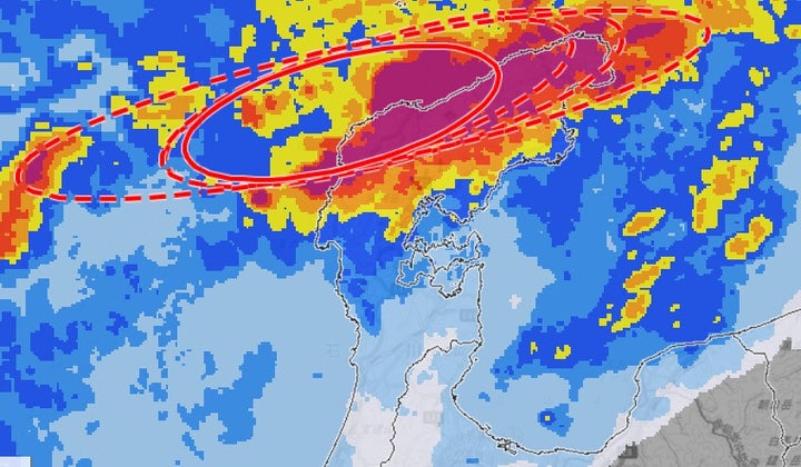 気象庁レーダー画像に赤い楕円で示された能登半島北部の線状降水帯（2024年9月21日、気象庁）