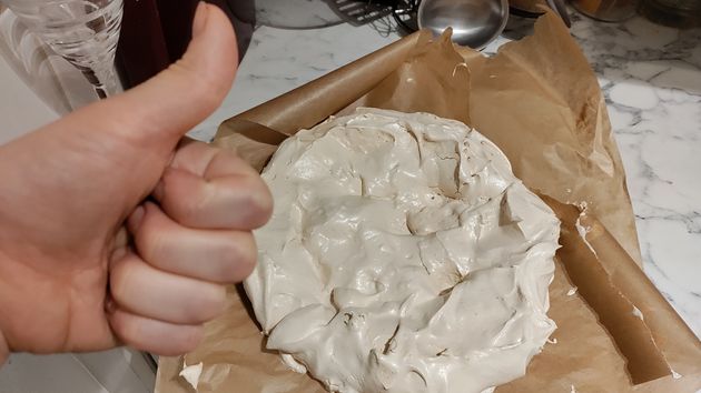 This 2-Second Meringue Mix Test Saved My Terrible Pavlovas