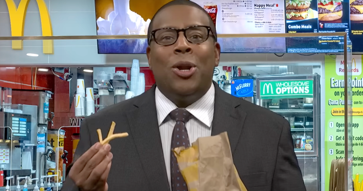 NextImg:'SNL': Pennsylvania McDonald's Customer Spots Telling Detail About CEO Shooting Suspect