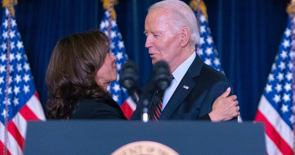 NextImg:Biden, Harris Urge Major Democratic Donors To Stay Engaged After Tough Loss To Trump