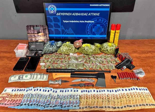 Ο 20χρονος, τουλάχιστον από τον περασμένο Νοέμβριο, διακινούσε ποσότητες κάνναβης