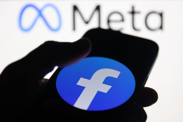 Πρόστιμο στη Meta για χακάρισμα λογαριασμών του Facebook.