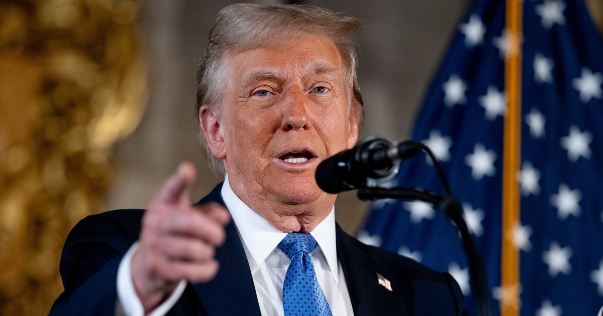 NextImg:Trump Sues Iowa Newspaper, Veteran Pollster Over ‘Deceptive’ Poll
