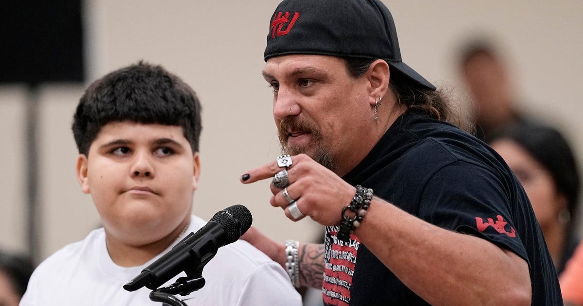 NextImg:Uvalde Parent Alleges He Was Assaulted By Police Outside Courtroom