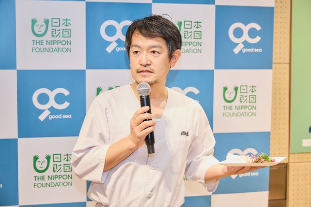 海藻料理研究家・すし作家の岡田大介さん