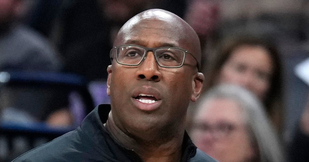 'No Class': NBA World Reacts To Kings' 'Shocking' Firing Of Coach Mike Brown
