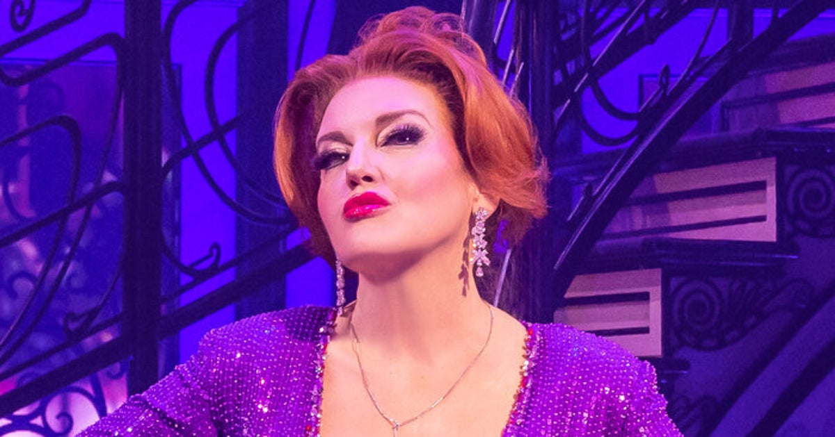 NextImg:In ‘Death Becomes Her,’ Jennifer Simard Turns Pain Into Power As Broadway’s Undead Diva