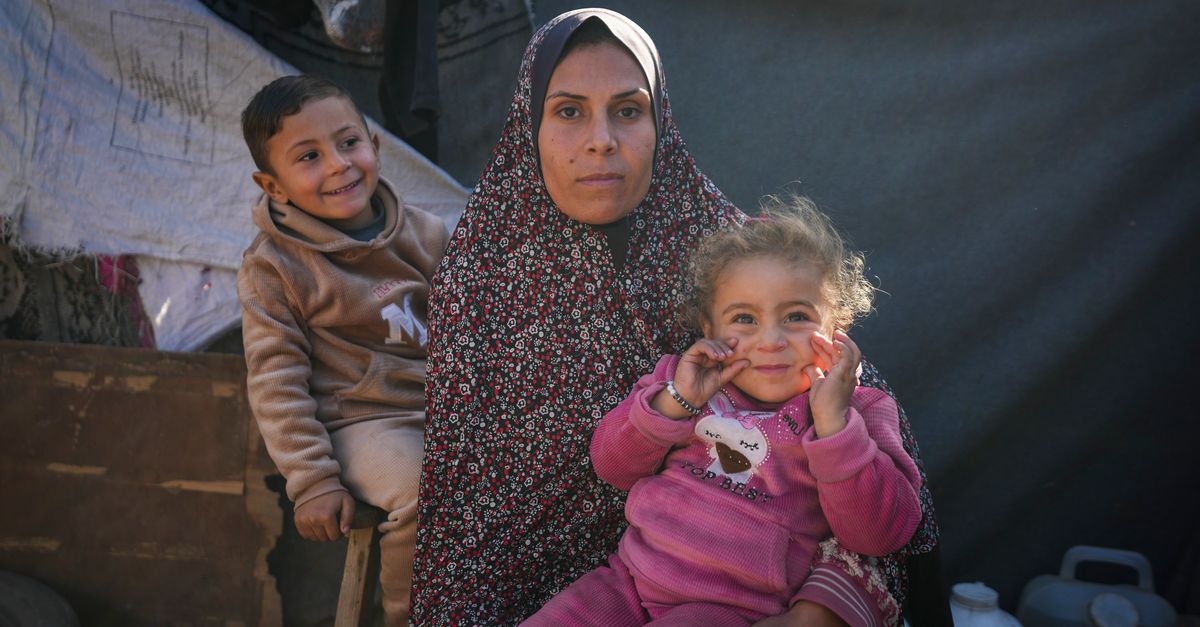 In Gaza's Tent Camps, Women Wrestle With A Life Stripped Of Privacy