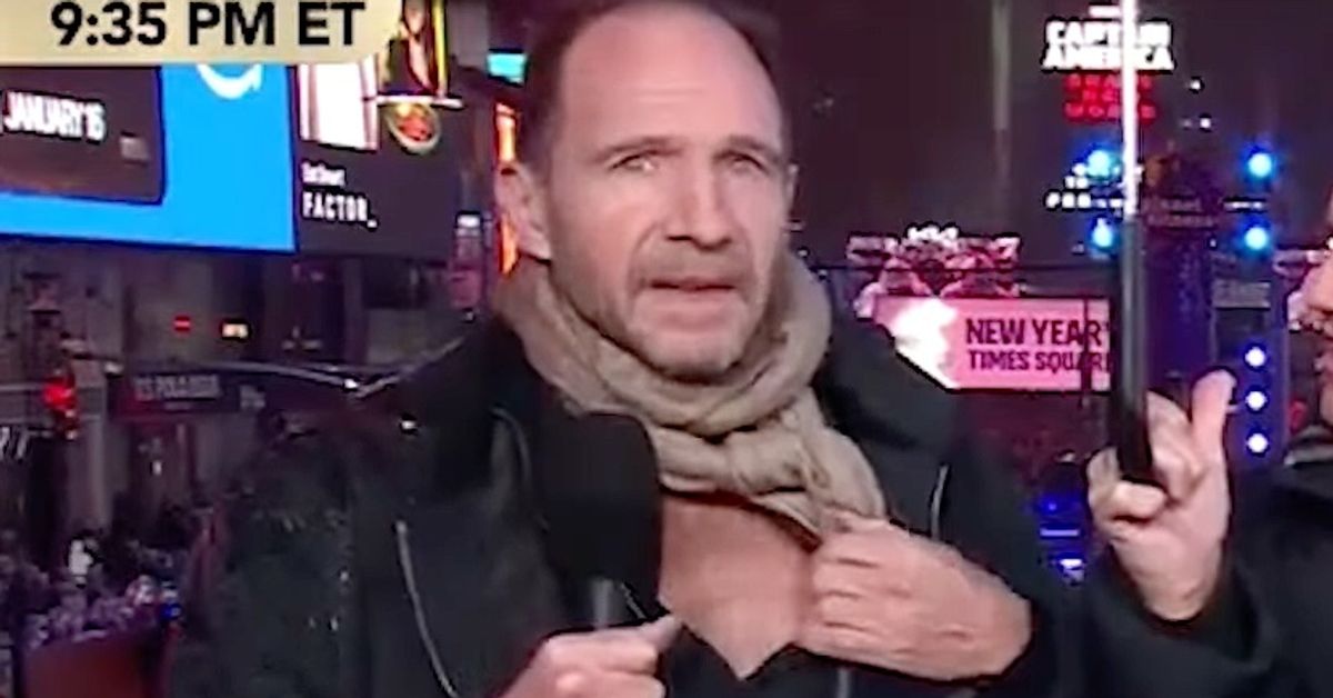 CNN Hosts Lose It As Ralph Fiennes Reenacts 'Demure' Viral Video On New Year's Eve