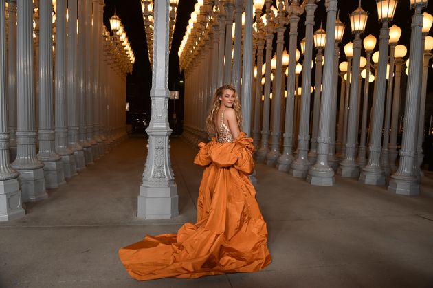 Η Blake Lively φτάνει στο LACMA Art+Film Gala το Σάββατο, 2 Νοεμβρίου 2024, στο Los Angeles County Museum of Art στο Λος Άντζελες. (Φωτογραφία από τον Richard Shotwell/Invision/AP)