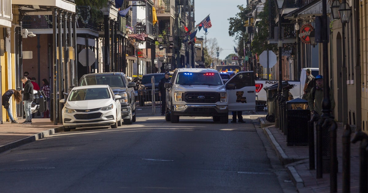NextImg:FBI Says New Orleans Attack Has 'No Definitive Link' To Vegas Incident