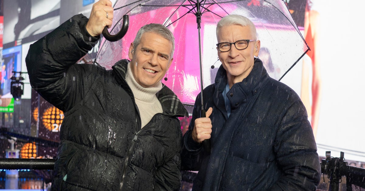 Andy Cohen Criticizes Anderson Cooper on NYE