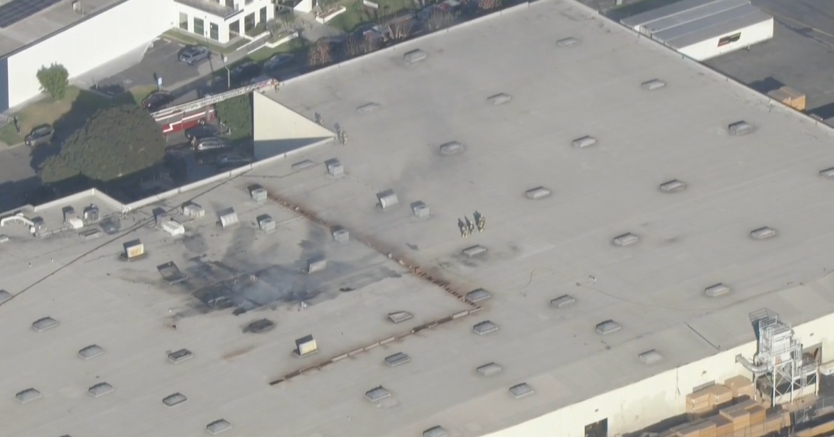 Small Plane Crashes into Building in Fullerton