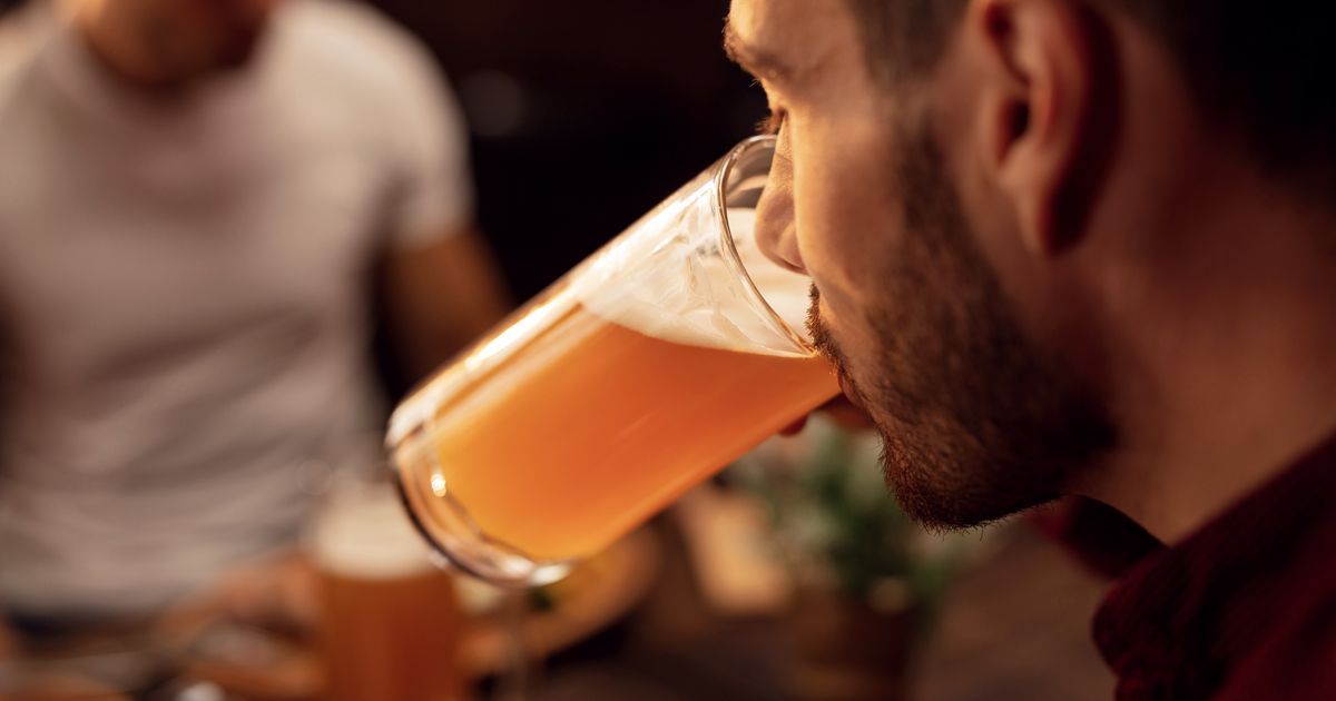 What Age Should You Stop Drinking Alcohol? A Dementia Expert Weighs In