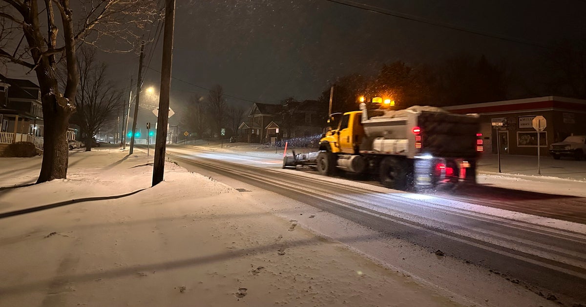 NextImg:Snow, Ice And Plunging Temps Grip Central U.S. Before Winter Storm Moves East