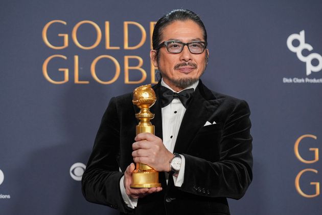 Hiroyuki Sanada celebrating his win at the 2025 Golden Globes