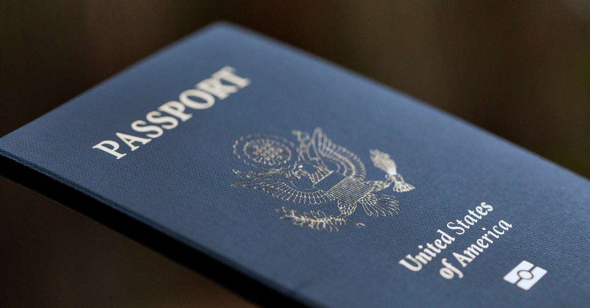 NextImg:Poland Denies Entry To U.S. Citizen Because Of Handwritten Notes In Passport