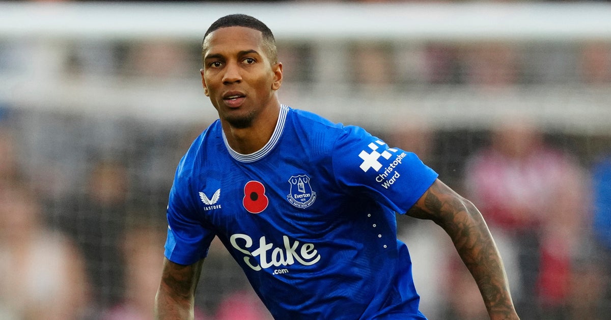 NextImg:British Soccer Star Could Face His Son In The FA Cup