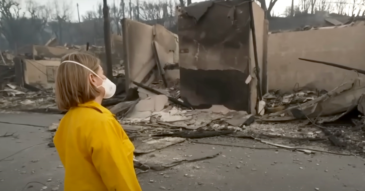 NextImg:MSNBC's Katy Tur Stunned Speechless As She Finds Childhood Home In Ruins From Fires