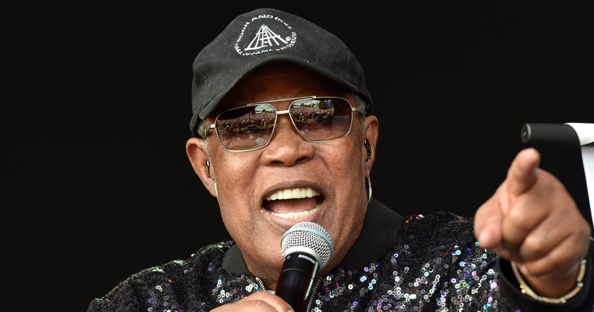 NextImg:Sam Moore, Part Of Iconic Sam & Dave Duo Known For Hits Like ‘Soul Man,' Dead At 89