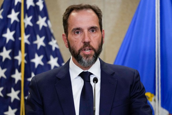 Special Prosecutor Jack Smith speaks with the media about the prosecution of former President Donald Trump at his office at the Justice Department in Washington, Aug. 1, 2023. (AP Photo/J. Scott Applewhite, File)