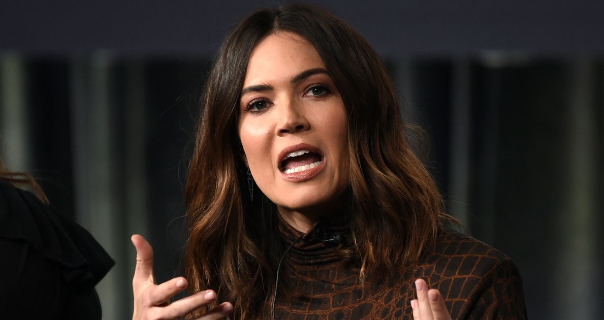 Mandy Moore Slams Critics Of GoFundMe She Shared For Friend Who Lost House To Wildfires