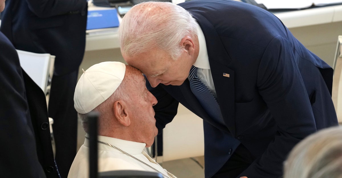 NextImg:Biden Honors Pope Francis With The Presidential Medal Of Freedom